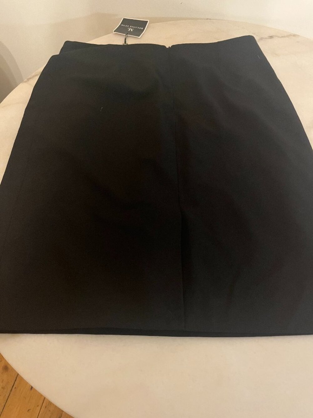 Melanie Lyne- Louben black skirt